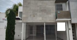 02659 SE VENDE BONITA CASA POR COSTCO, AGUASCALIENTES. 