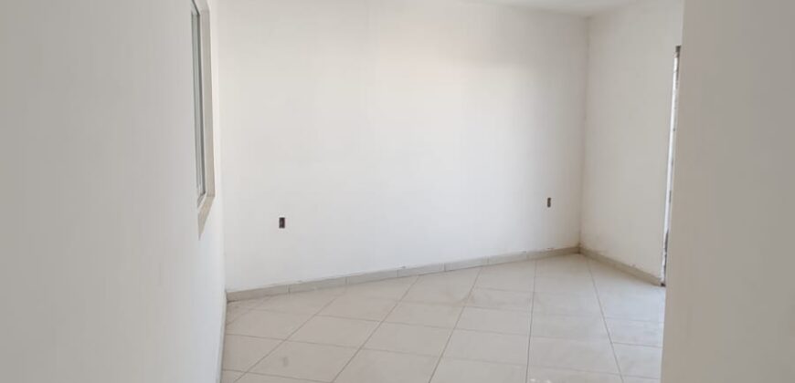 02786 SE VENDE BONITA CASA AL PONIENTE DE LA CIUDAD,AGUASCALIENTES. 