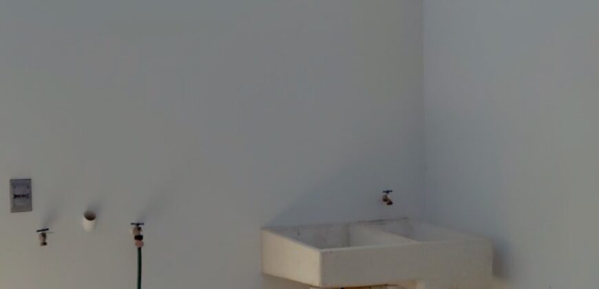 02789 SE VENDE BONITA CASA AL PONIENTE DE LA CIUDAD, AGUASCALIENTES. 