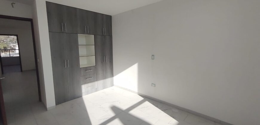 02813 SE VENDE BONITA CASA AL PONIENTE DE LA CIUDAD DE AGUASCALIENTES. 