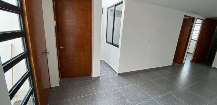 02854 SE VENDE BONITA TOTALMENTE REMODELADA CASA EN CASA BLANCA, AGUASCALIENTES. 