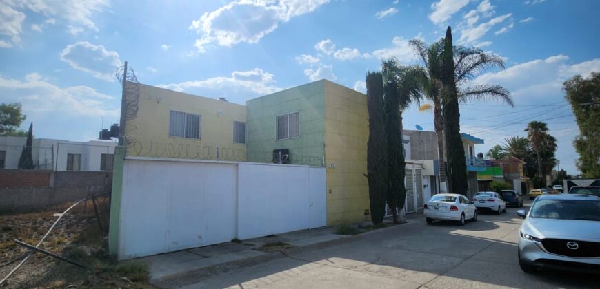 02904 BONITA CASA EN REMATE POR ADJUDICACION FRAC PIRAMIDES , AGUASCALIENTES