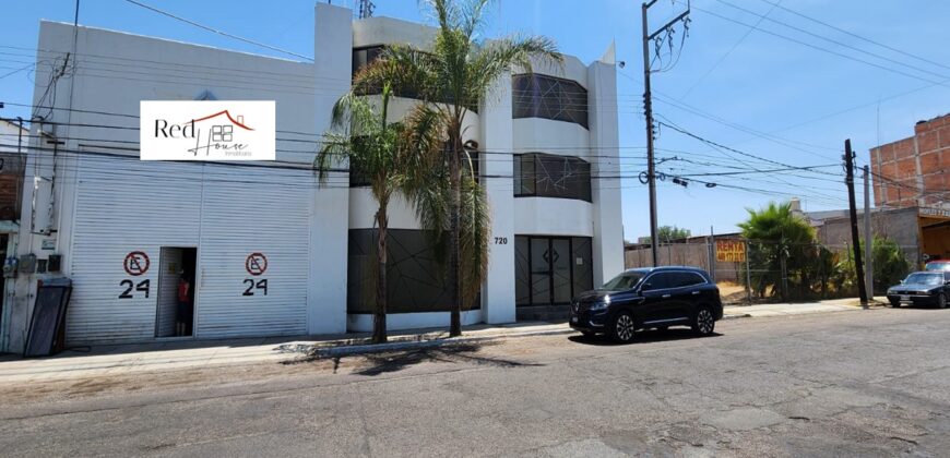 02917 MAGNIFICA OPORTUNIDAD RENTA DE EDIFICIO Y BODEGA PARA SPA O GYM CÉNTRICO EN AGUASCALIENTES