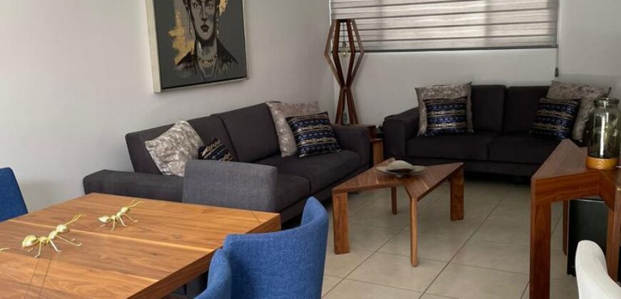 02908 HERMOSA RESIDENCIA EN VIÑA ANTIGUA AL NORTE DE LA CIUDAD DE AGUASCALIENTES