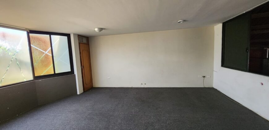 02917 MAGNIFICA OPORTUNIDAD RENTA DE EDIFICIO Y BODEGA PARA SPA O GYM CÉNTRICO EN AGUASCALIENTES