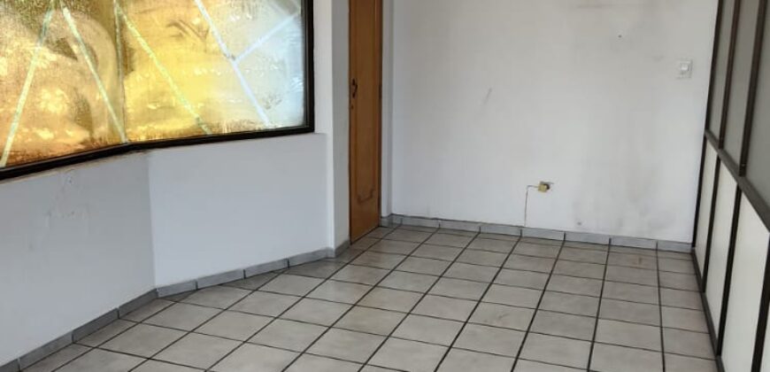 02917 MAGNIFICA OPORTUNIDAD RENTA DE EDIFICIO Y BODEGA PARA SPA O GYM CÉNTRICO EN AGUASCALIENTES