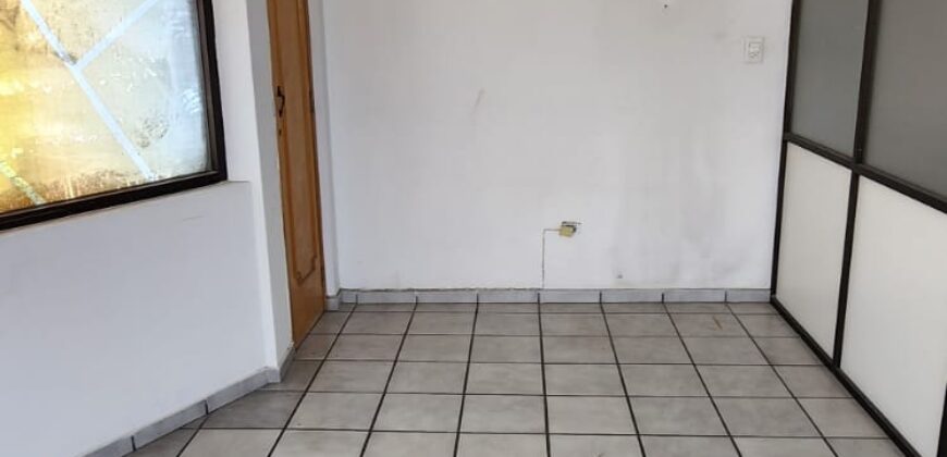 02917 MAGNIFICA OPORTUNIDAD RENTA DE EDIFICIO Y BODEGA PARA SPA O GYM CÉNTRICO EN AGUASCALIENTES