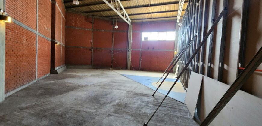 02917 MAGNIFICA OPORTUNIDAD RENTA DE EDIFICIO Y BODEGA PARA SPA O GYM CÉNTRICO EN AGUASCALIENTES