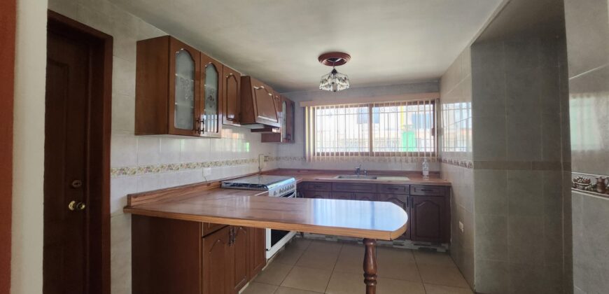 02932 VENTA DE RESIDENCIA AL NORTE DE LA CD AGUASCALIENTES