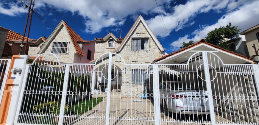 03009 VENTA DE CASA EN FRACC. CASA BLANCA AGUASCALIENTES