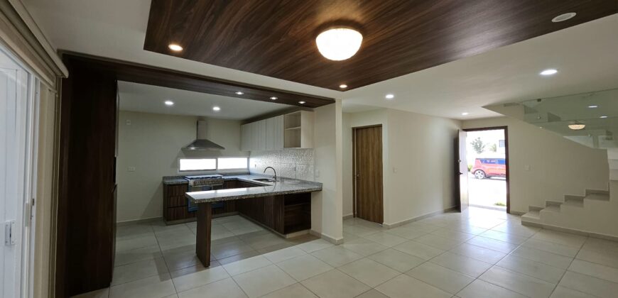 03161 CASA EN VENTA EN VIVANTA RESIDENCIAL AL NORTE EN AGUASCALIENTES