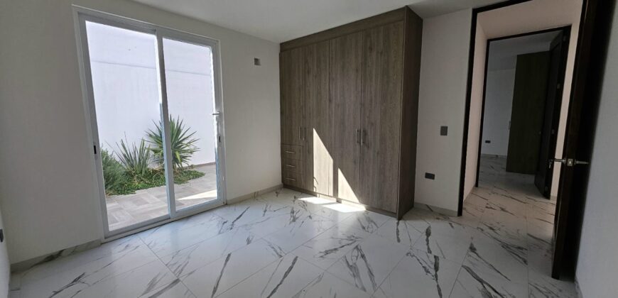 03163 VENTA DE CASA EN RESIDENCIAL DELLA TERRA, AGUASCALIENTES